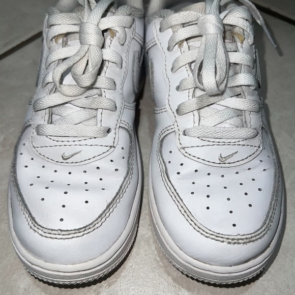 Nike Air Force 1 ‘07 LE, Size 13C - Picture 3 of 11
